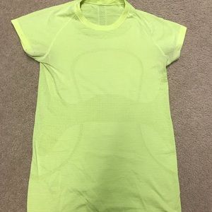 Lululemon Swiftly Tech Short Sleeve